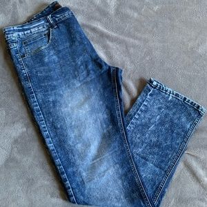 Brooklyn Laundry/Men/Dark Denim/Acid Washed/Jeans